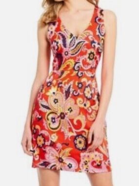 NWT JB by Julie Brown moby Red Paisley Floral V-Neck Mini Dress size 4